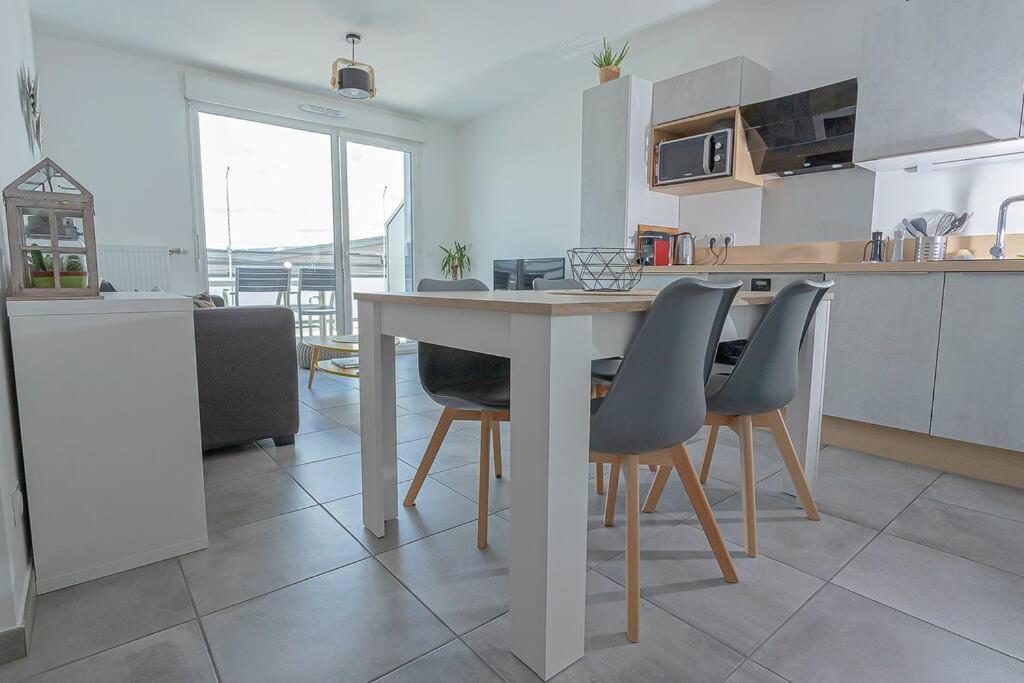 Le Nid Des Romains - T2 Neuf - Balcon - Vue Annecy Exterior photo
